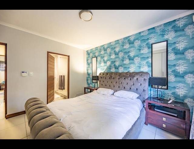 2 BEDROOM PROPERTY TO RENT IN MENLO PARK